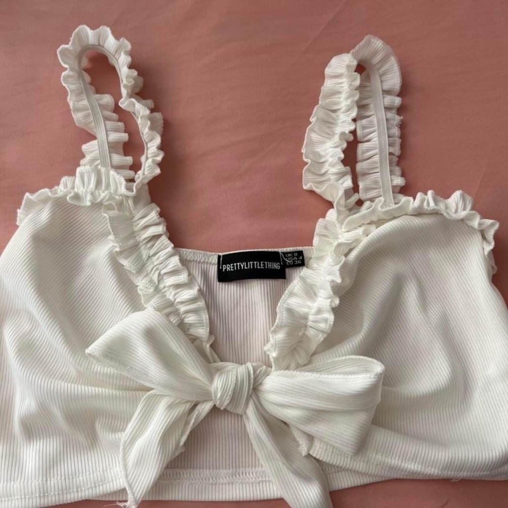 Pretty little thing cropped tie top.